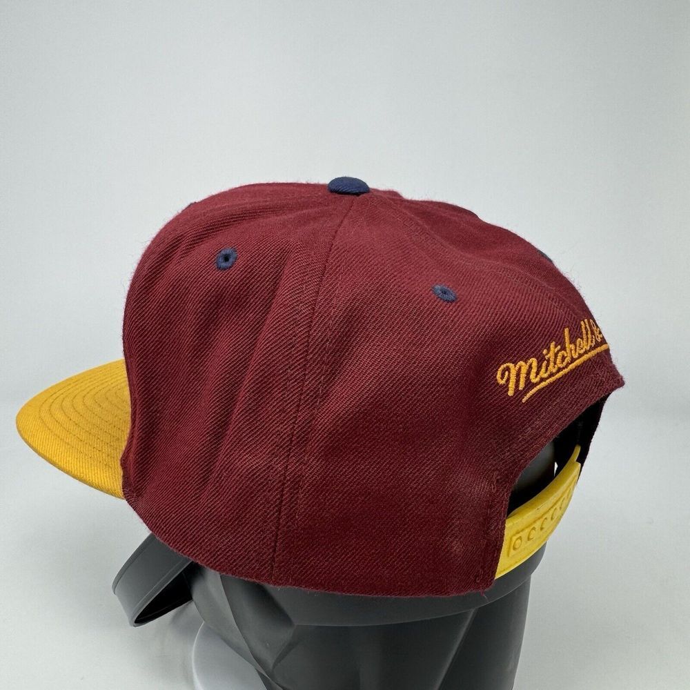 Clevekand Cavaliers Sword C Hat Cap Snapback Mitchell &‎ Ness Vintage - Picture 4 of 13